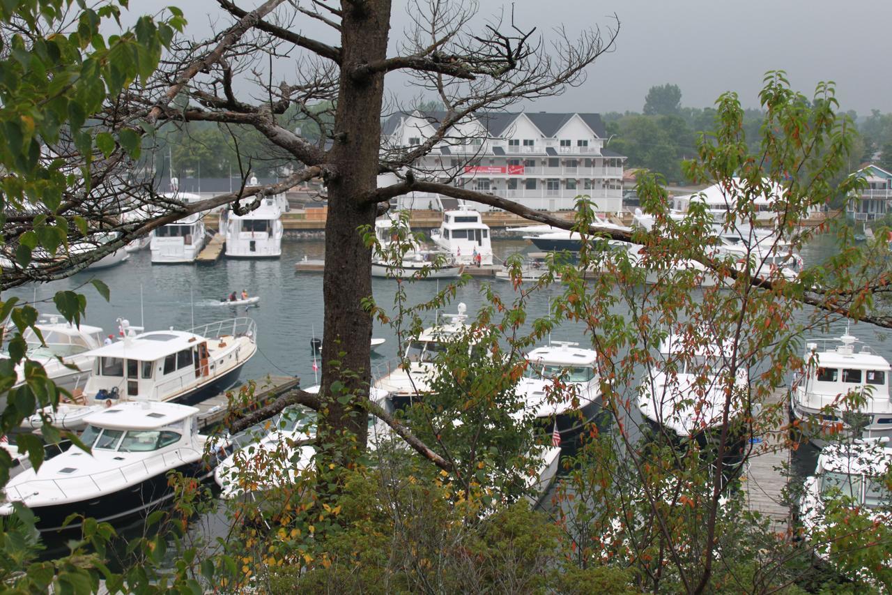 Sportsman'S Inn Resort & Marina Killarney Kültér fotó